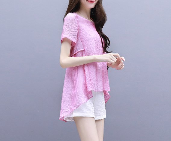 我45岁，至今没人叫我阿姨，夏季就穿短裤套装，不打扮都超显嫩