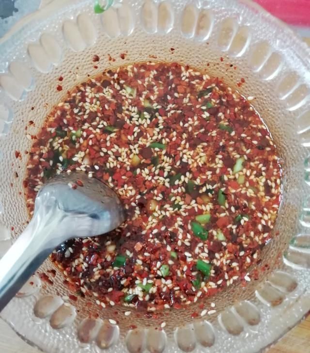  酱汁@好吃的土豆面鱼鱼：配上万能酱汁，味道好极了！