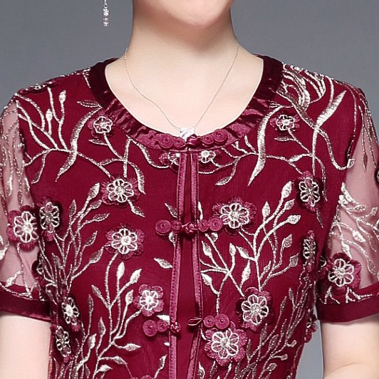 有一种高贵叫旗袍，有一种高雅叫改良旗袍，适合37-53岁女人