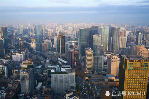  [GDP]中国最像的两个省会城市，同为一线城市，连GDP占比几乎都一样