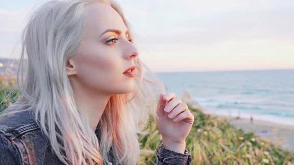 买衣4个小妙招，原来我以前一直买错衣服，你知道吗？