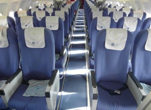  「座位」为什么飞机上面不可以随意调座位？今天总算是明白了！