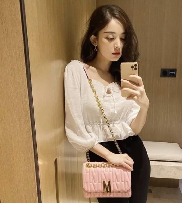 『特别』娜扎花仙子长裙亮了,网友:爱了,爱了!