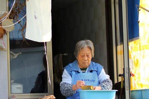  「女性朋友」不显老的女人，身上没有五处变化，如果你全有，或许已经老了