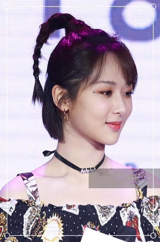 麻花辫和丸子头哪个才是减龄神器？看看同岁的杨紫和娜扎就知道了