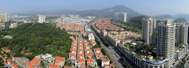  gdp|广东有个地级市 人口才211万 GDP竟然超8多千亿