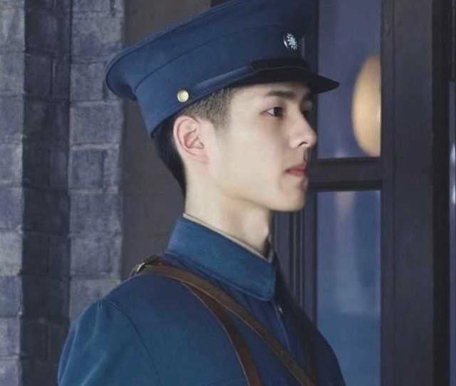  『刘昊然』刘昊然疑似接新代言，这张侧颜生图让人爱了！
