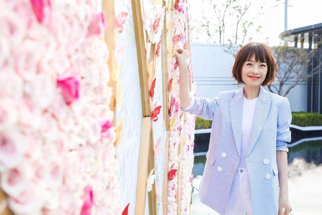 陈鲁豫厉害了！胖了10斤不止 却美出新天际，网友：别再瘦回去了