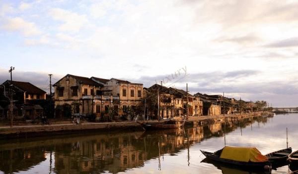 去越南会安旅行，各种越南特产购起来