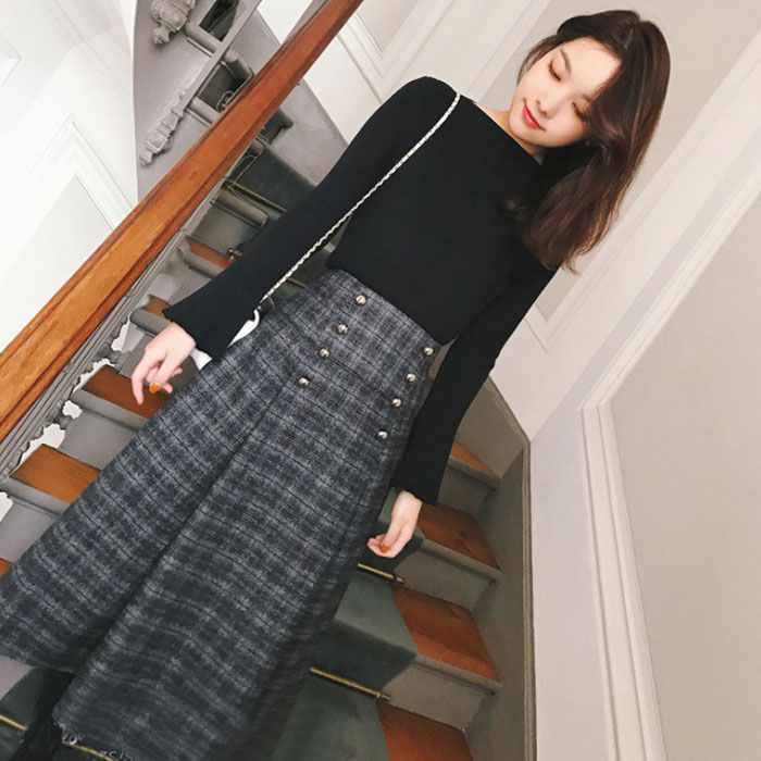 35岁老婆眼光真毒辣，一口气买5件下面套装，比穿裙子更养眼