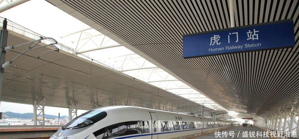 我国距离地面最高的高铁站，站台高于地面约18米，有空中火车站之
