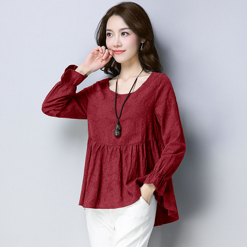 土俗裙子白送都别穿!试试下图这减龄开衫，特适合35岁以上女人