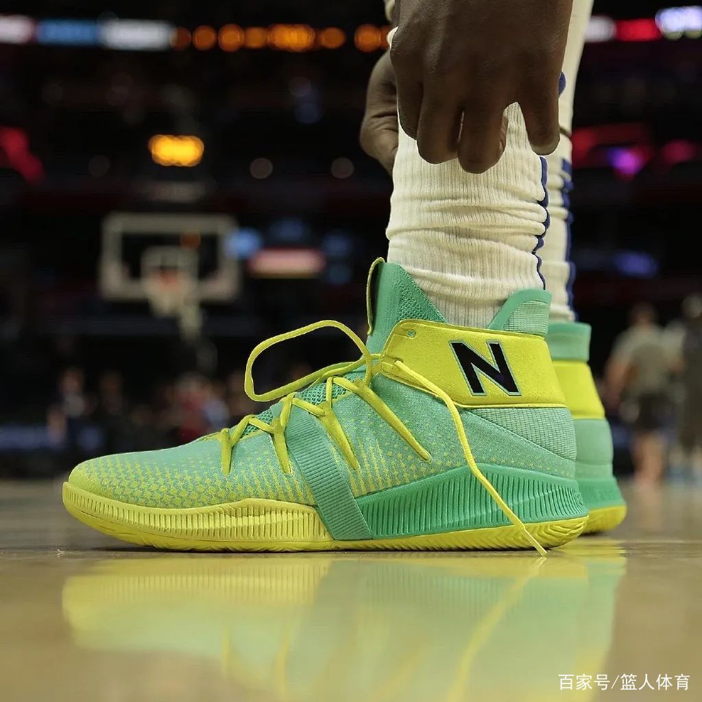  『球员』NBA球员上脚：伦纳德的NB篮球鞋，除了签名鞋还有低帮版！