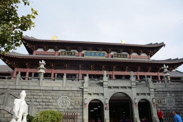 「菠萝蜜」南宁:请打量这夜色