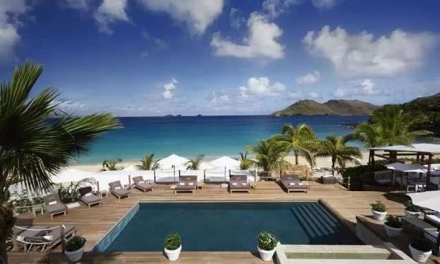 全球38家顶级奢华品牌酒店,你睡过几个?