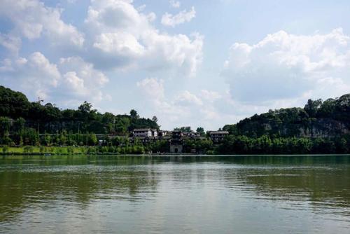 它是中国风水最好的地方，真正的“阆苑仙境”，美到爆却鲜为人知