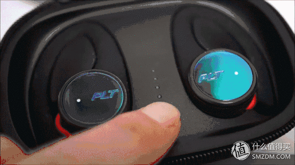 用上这款缤特力BackBeat FIT 3100 运动蓝牙耳机，音乐如影随形