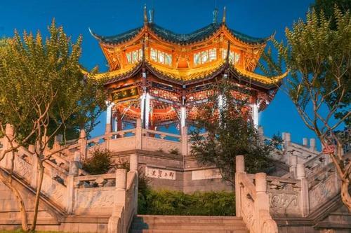 四川这个城市被誉为烟火人间三千年,平原沃野千里,自古富足丰饶