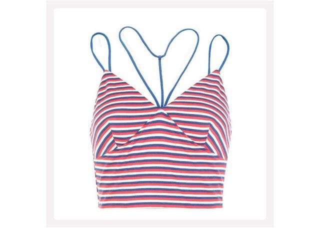 低调地露肉，性感得刚好，唐嫣同款美背了解一下