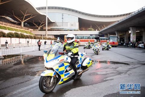  「湖南援鄂医疗队队员」湖南援鄂医疗队140名队员抵湘