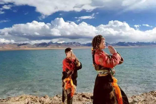 一去西藏误终身，从此颜值是路人