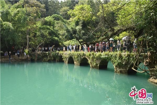 荔波小七孔景区2018年接待游客342.82万人次