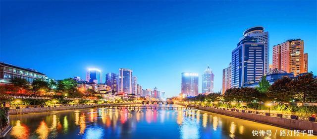  贵州■曾经是四川不知名的小城, 给贵州管辖后, 一跃成为贵州第