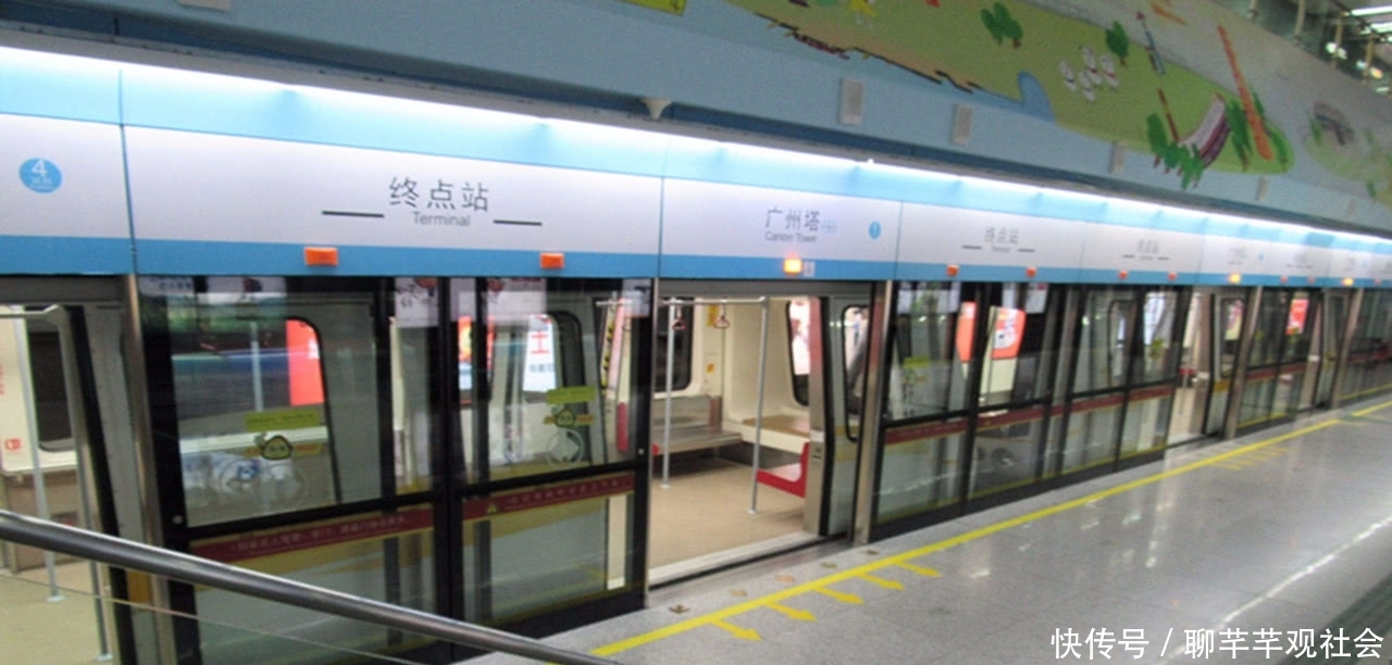 中国建地铁最疯狂之城，18年底已开通14条，今年又规划新的了