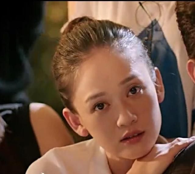 陈乔恩自酒驾风波后又遭遇“秃顶”威胁，网友：明星不好当