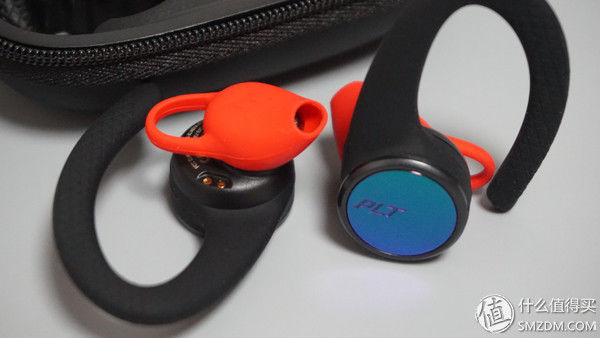 用上这款缤特力BackBeat FIT 3100 运动蓝牙耳机，音乐如影随形