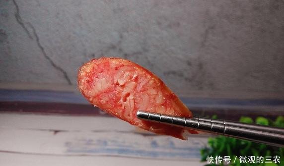  「解锁」解锁鸡胸肉新吃法做成美味香肠，川味广味随你喜欢
