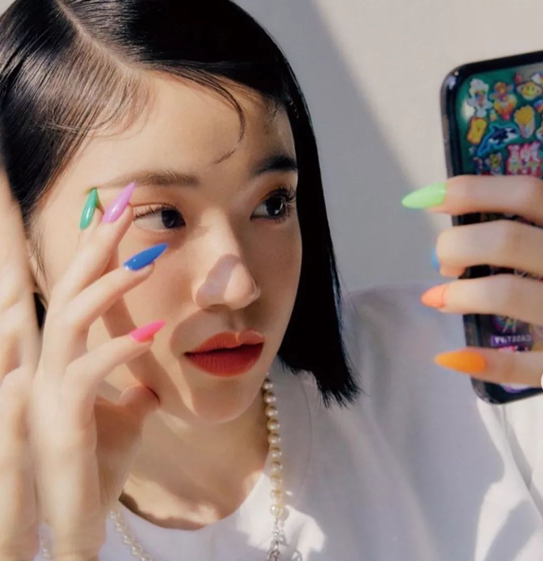  『美甲』种草鹅| 泫雅/Jennie/Lisa,同款美甲你Pick 谁？