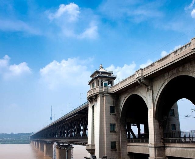 武汉这座城市怎么样？专家分析的太精辟了？