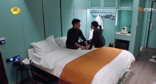 #章龄#丧偶式育儿!章龄之抱怨陈龙,相差10岁的婚姻没那么幸福