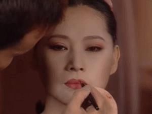  #拥有#比起美妆大佬的手，更想拥有这个持久10小时的神器...