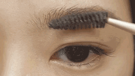 厌世妆 | 这些明星把自己化成臭脸，还很多人喜欢?