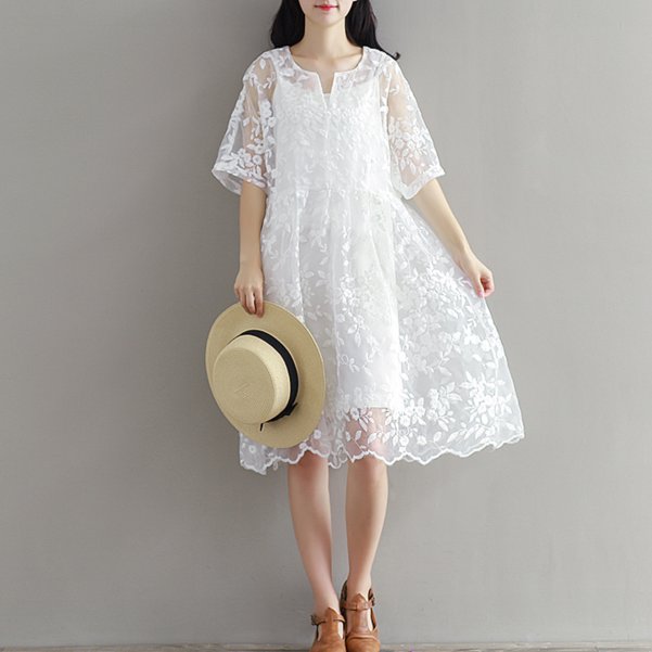 难怪矮个子老婆不穿短裤，相中新款甜美裙，背影都美翻了