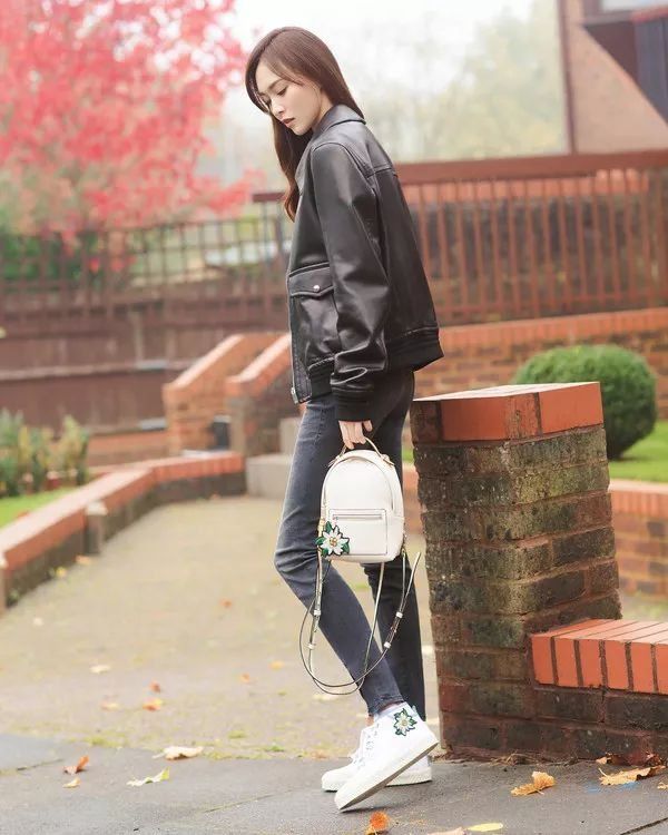 纳尼| 唐嫣快要嫁给罗晋了?就连衣品也变更高级了!