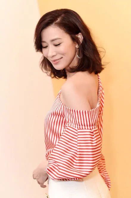 21岁的你拿什么拼过，51岁的周慧敏，48岁的莫文蔚，43岁的佘诗曼