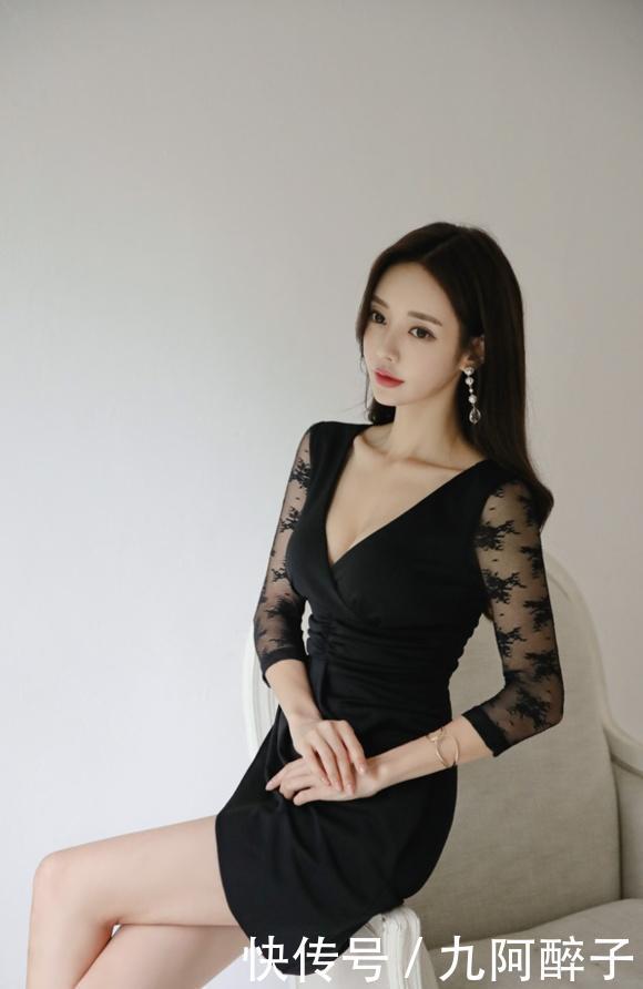『有型』修身有型的紧身裙美女,尽显浪漫魅力!