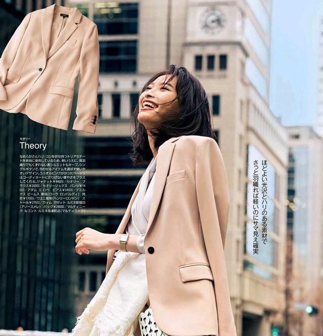  「快速」告别黑白灰!春季流行色,帮你快速找到穿搭灵感