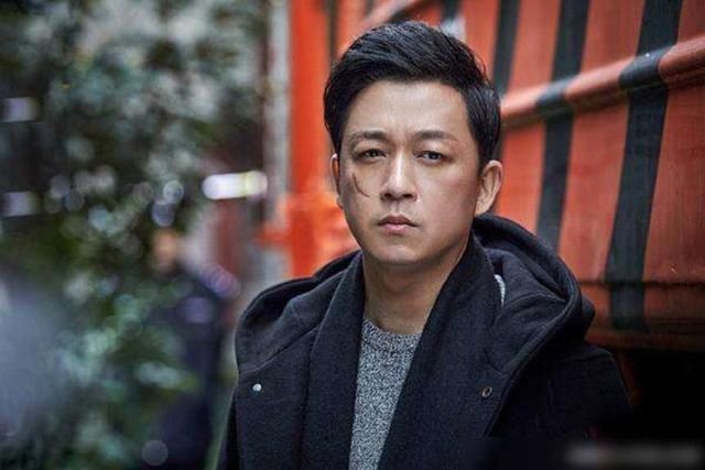 反目成仇■潘粤明鲜肉的一生，与董洁结婚4年反目成仇，现如今还没走出？