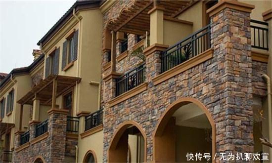 曾经风靡一时的外墙瓷砖，为何却跌下了神坛，不再受农村人欢迎！