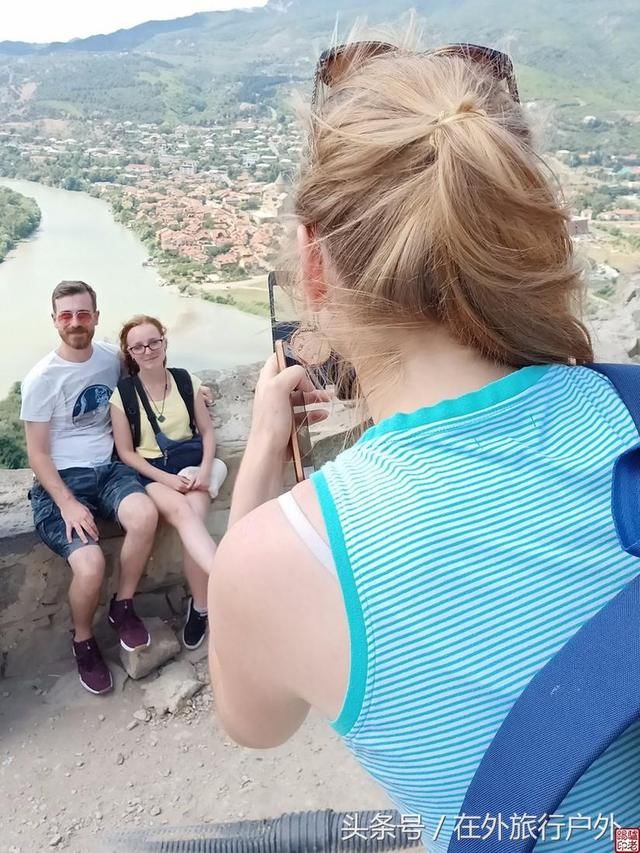 格鲁吉亚美女个个都这么高冷