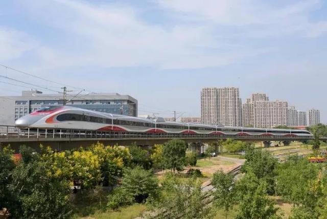去香港的高铁通了，广州火车站改造也即将要启动,去香港也更方便