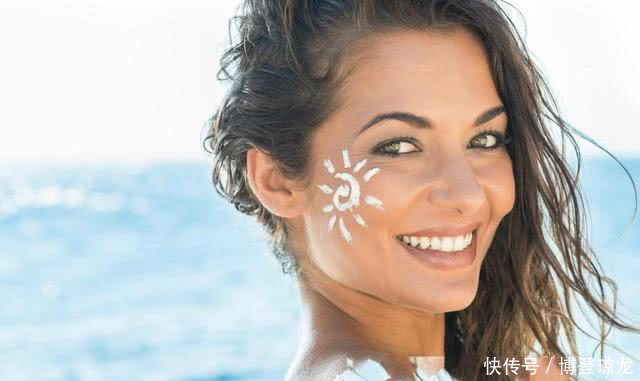 『皮肤表面』防晒霜和隔离霜到底先涂哪个?多数人都涂错了,怪不得皮肤黑