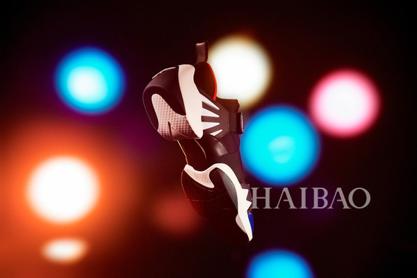 Giuseppe Zanotti 最新推出「JUMP R18」