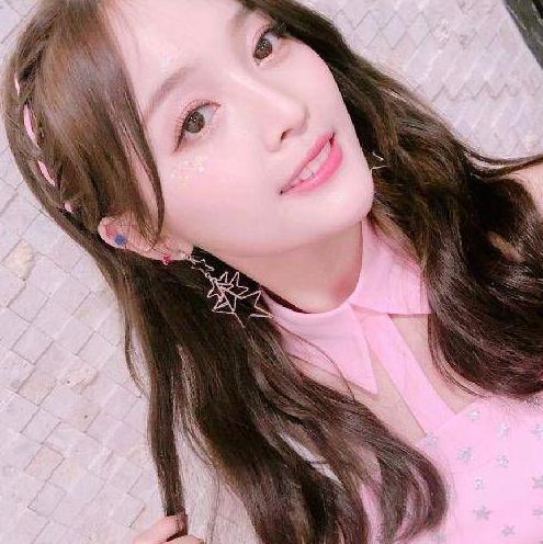 辫子是村姑专属？最全迪丽热巴Baby宣仪郑爽杨幂高级辫子盘点