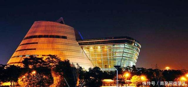 广东省其它城市都有“设区”, 唯独这两个城市, 是不设区的地级市