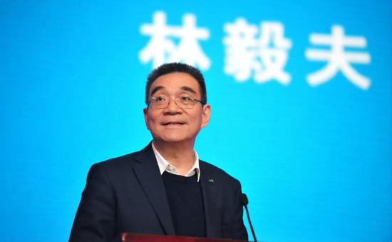 林毅夫:中国为何能成为唯一没出现金融危机国家?